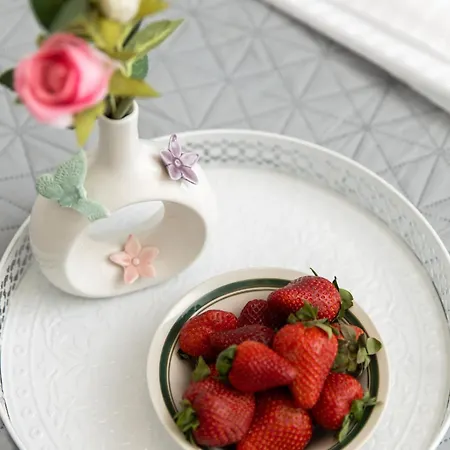 Marina -1st Row To The Sea With Private Parking *