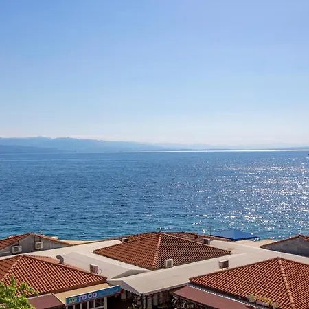 Marina -1st Row To The Sea With Private Parking Lejlighed Opatija