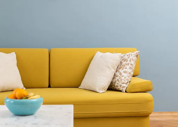 Апартаменты Marina -1st Row To The Sea With Private Parking *