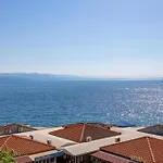 Marina -1st Row To The Sea With Private Parking Апартаменти Опатія
